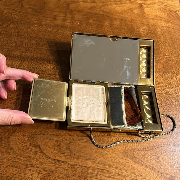 Wilardy MCM vintage lucite clutch - Picture 9 of 14